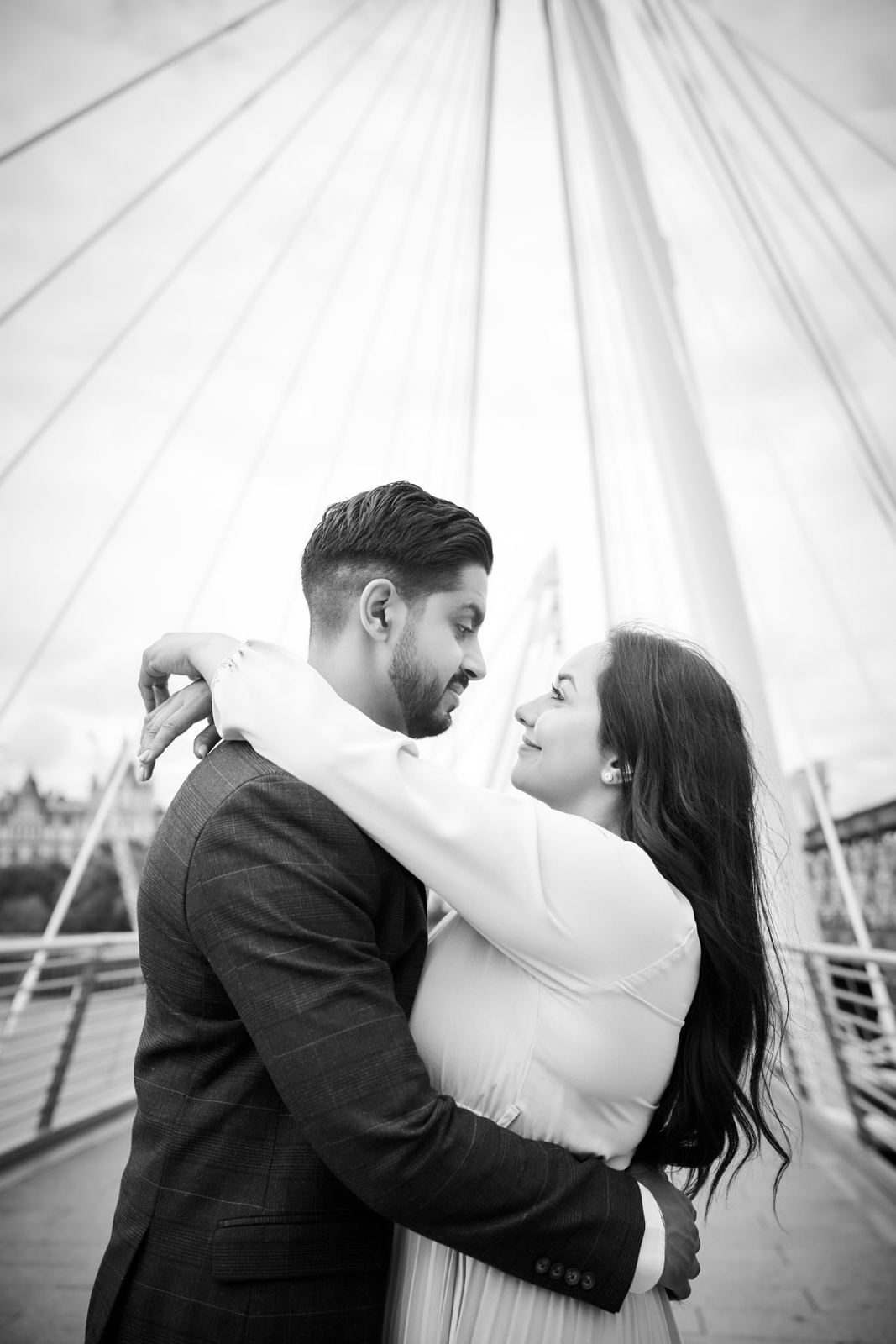 Jagroop & Parmesh pre-wedding shoot at Central London — pre-wedding photography by Heston Photo