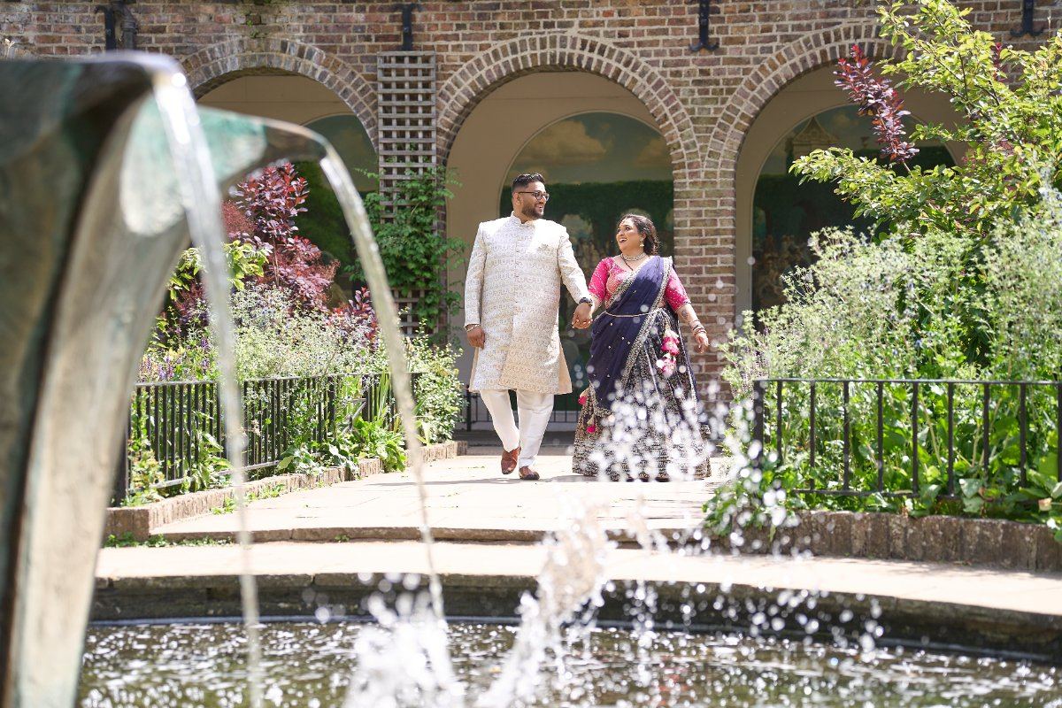 Jayen & Dhruvi pre-wedding shoot at Holland Park — pre-wedding photography by Heston Photo