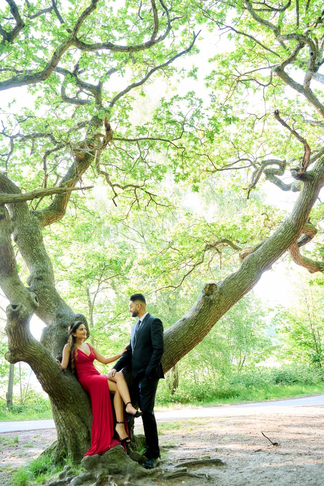Vijay & Umisha pre-wedding shoot at Virginia Waters — pre-wedding photography by Heston Photo