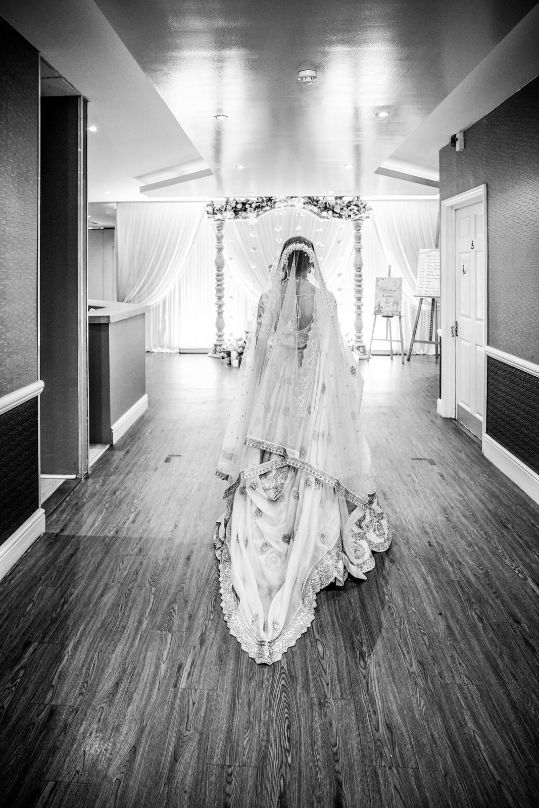 Dil & Aashni wedding at Manor of groves — Asian wedding photography by Heston Photo