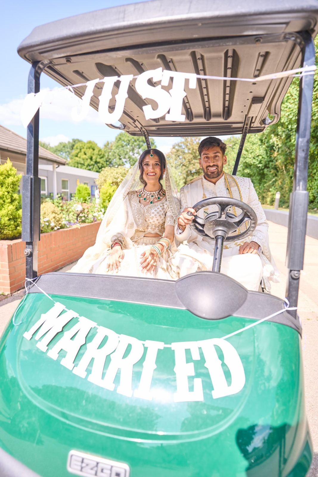 Dil & Aashni wedding at Manor of groves — Asian wedding photography by Heston Photo