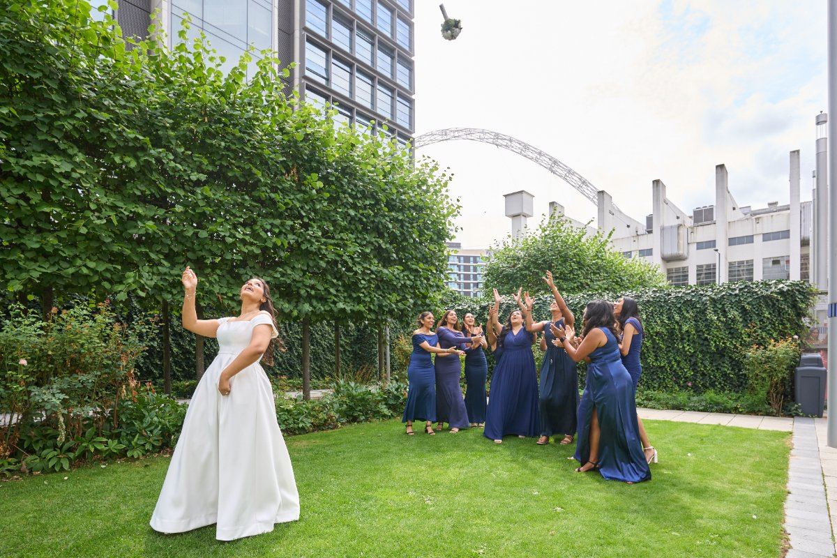 Ektaa & Hiten wedding at Brent Town Hall — Asian wedding photography by Heston Photo