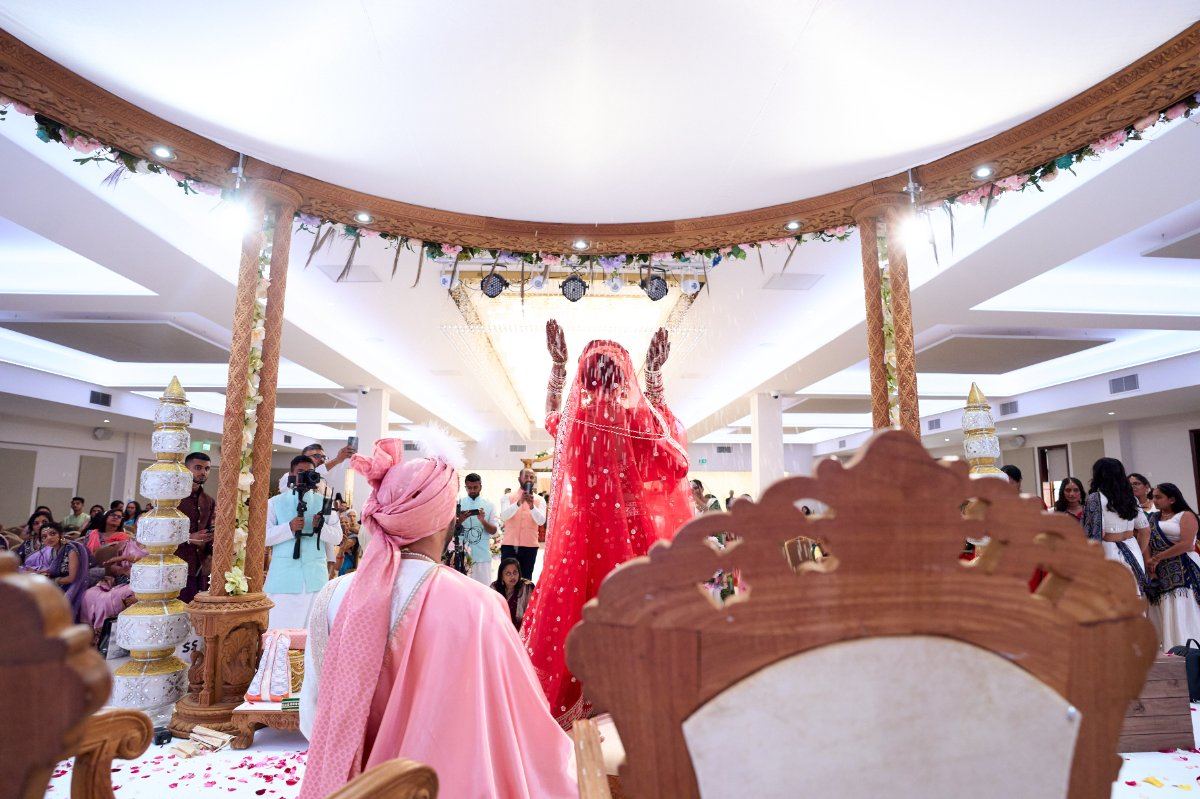 Harsh & Riana wedding at Willesden Temple — Asian wedding photography by Heston Photo
