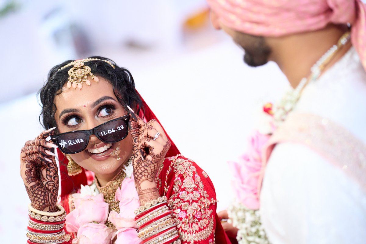 Harsh & Riana wedding at Willesden Temple — Asian wedding photography by Heston Photo