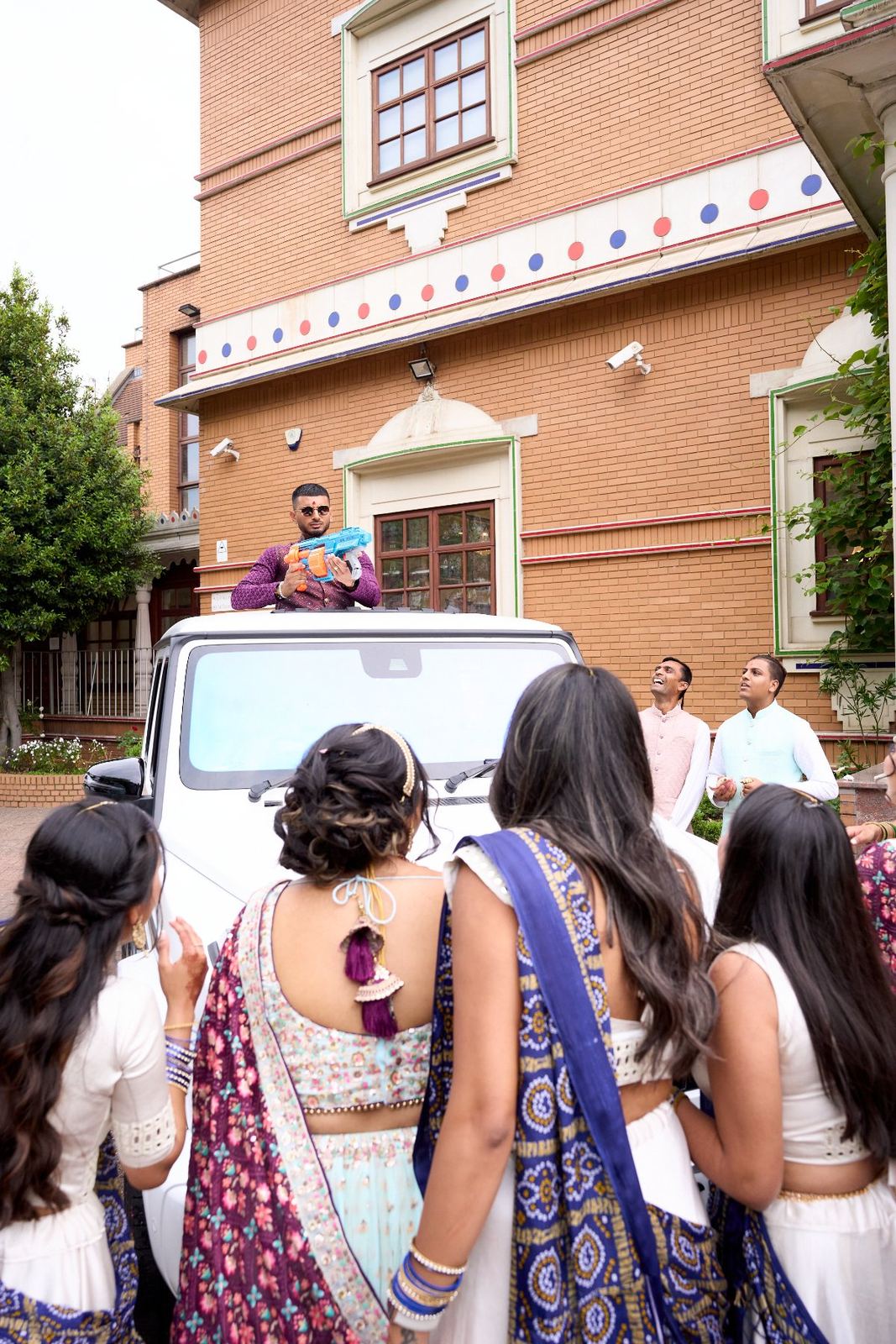 Harsh & Riana wedding at Willesden Temple — Asian wedding photography by Heston Photo