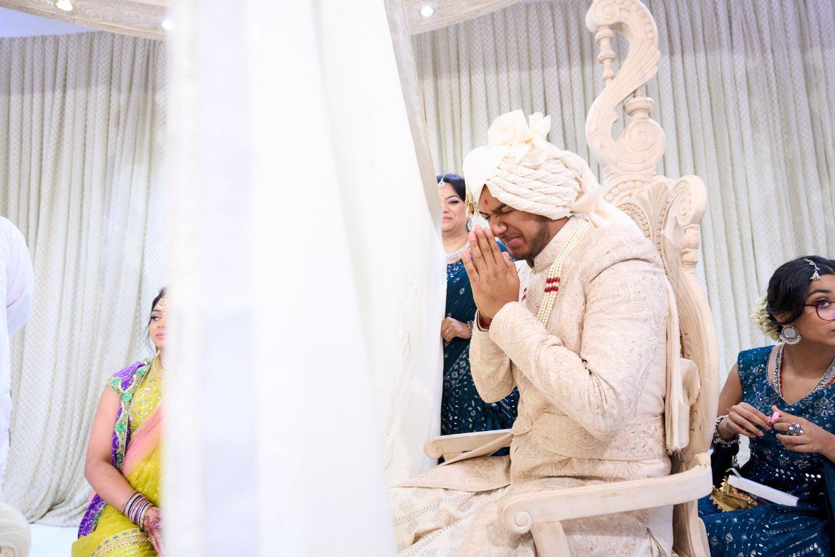 Harshil& Mitisha wedding at London — Asian wedding photography by Heston Photo