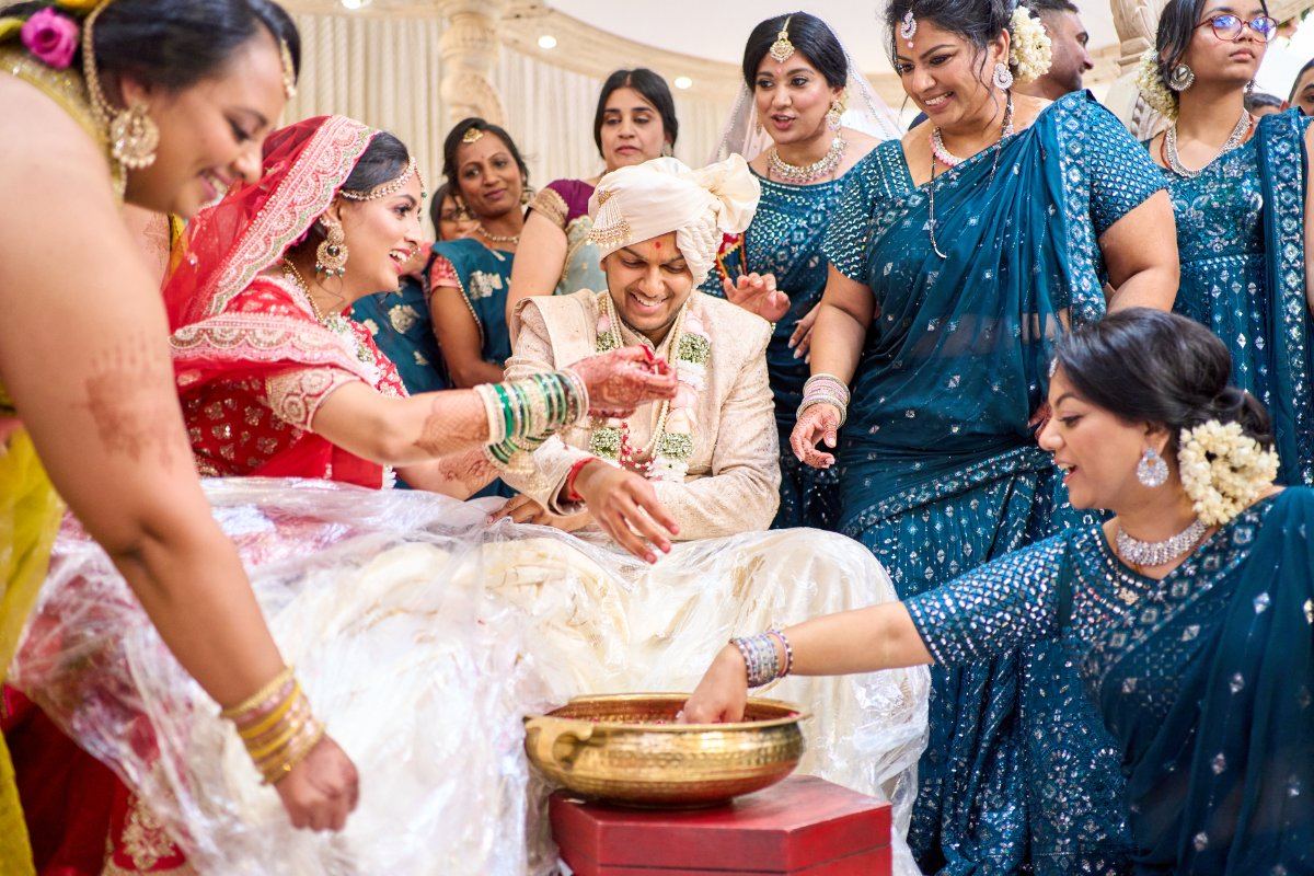 Harshil& Mitisha wedding at London — Asian wedding photography by Heston Photo