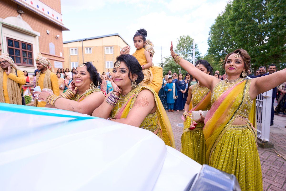 Harshil& Mitisha wedding at London — Asian wedding photography by Heston Photo