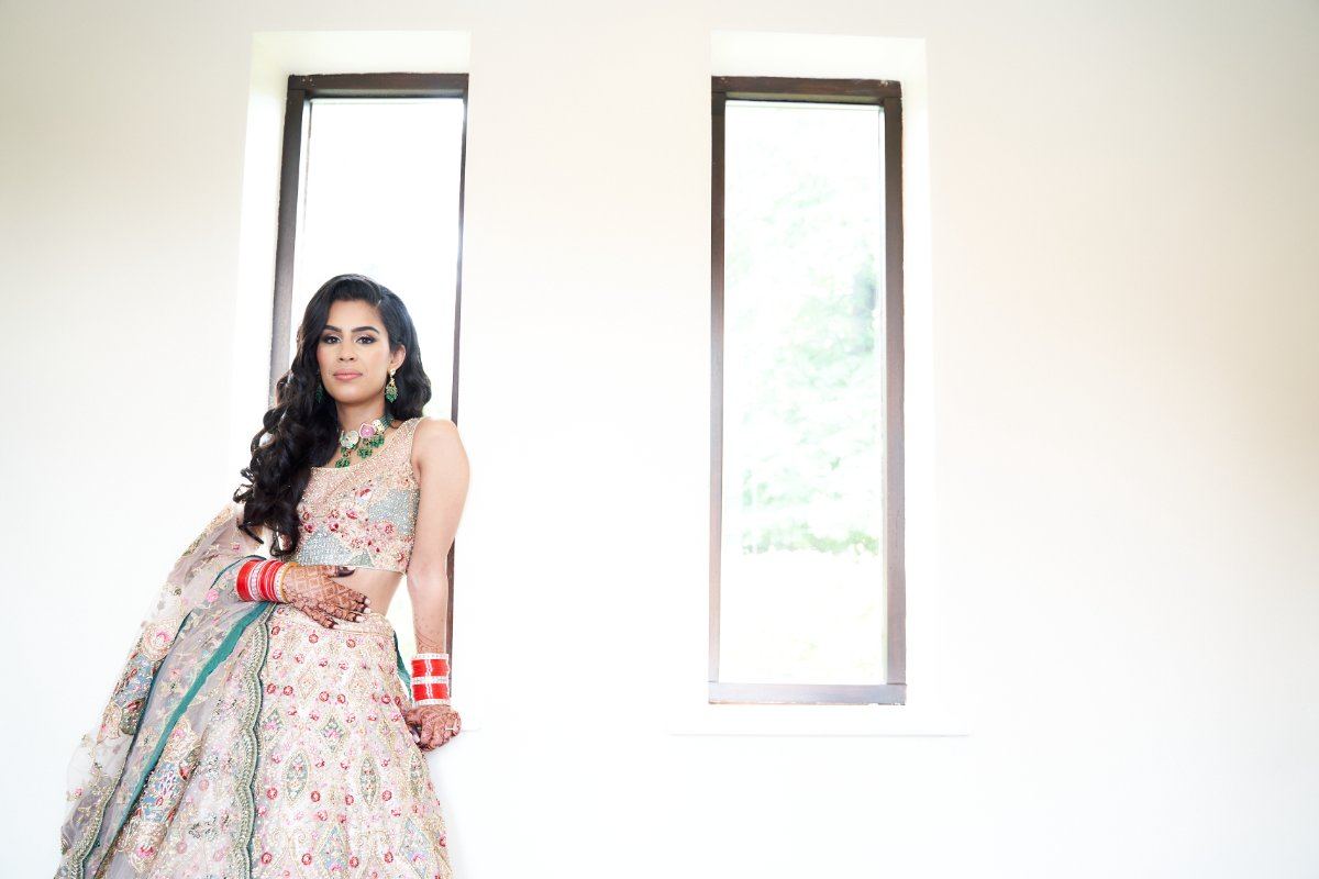 Karishma & Asheesh wedding at Oshwal Centre — Asian wedding photography by Heston Photo
