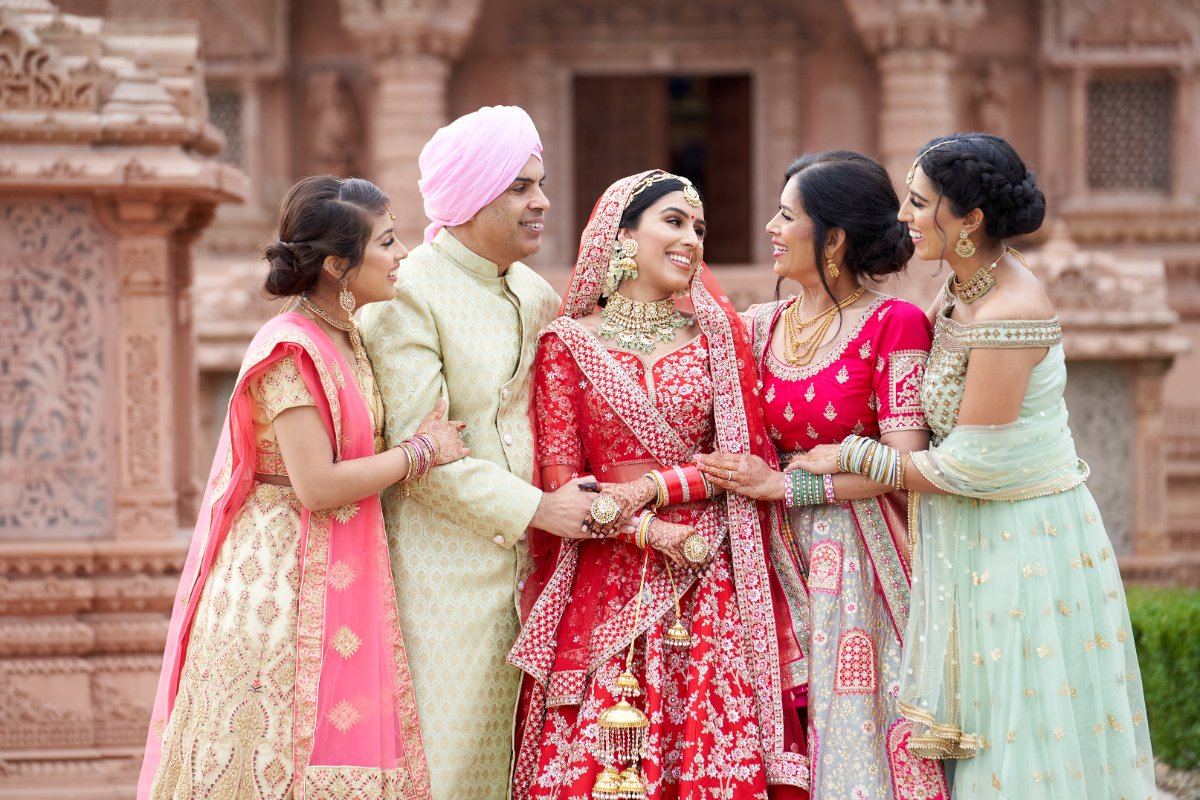 Karishma & Asheesh wedding at Oshwal Centre — Asian wedding photography by Heston Photo