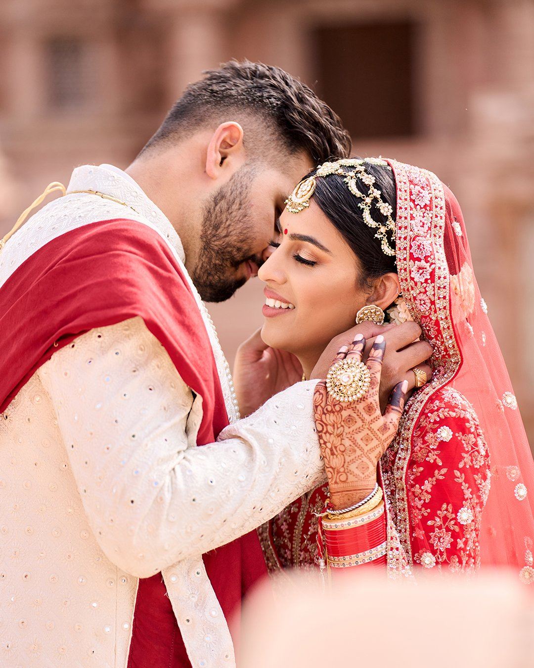 Karishma & Asheesh wedding at Oshwal Centre — Asian wedding photography by Heston Photo