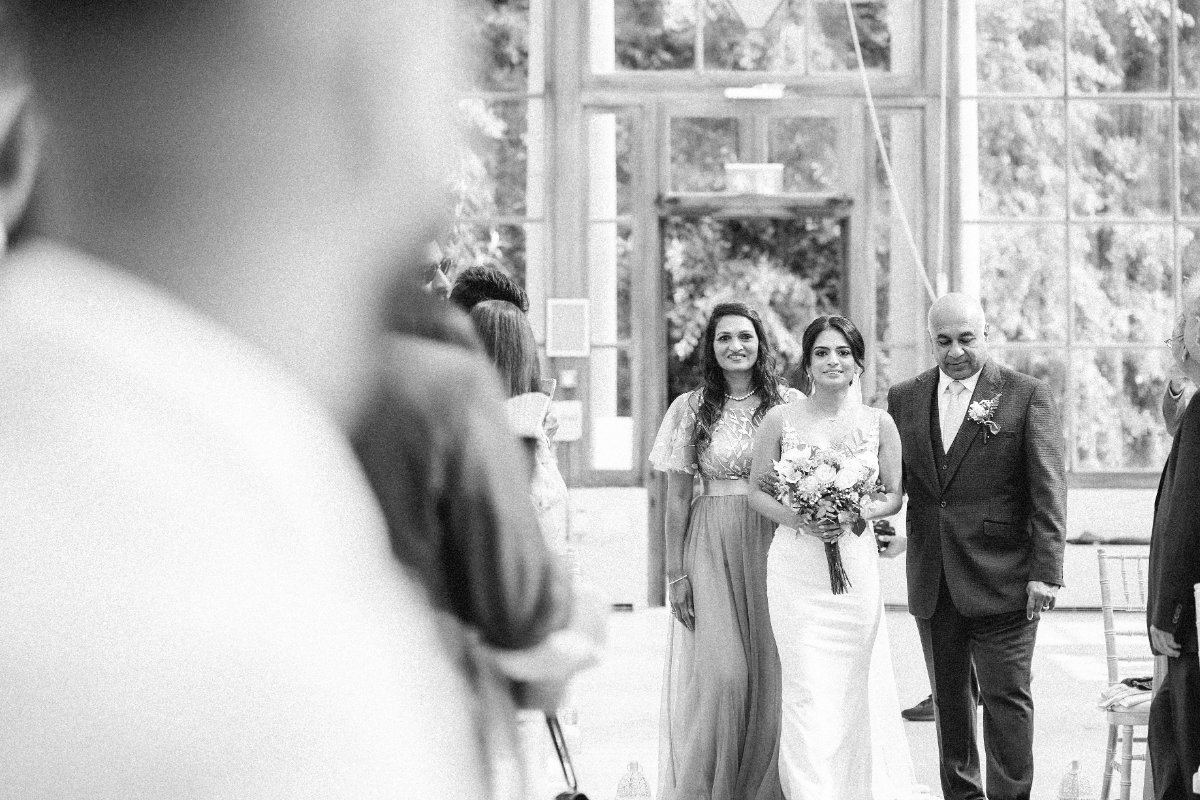 Krishna & Rishi wedding at Kew Gardens — Asian wedding photography by Heston Photo