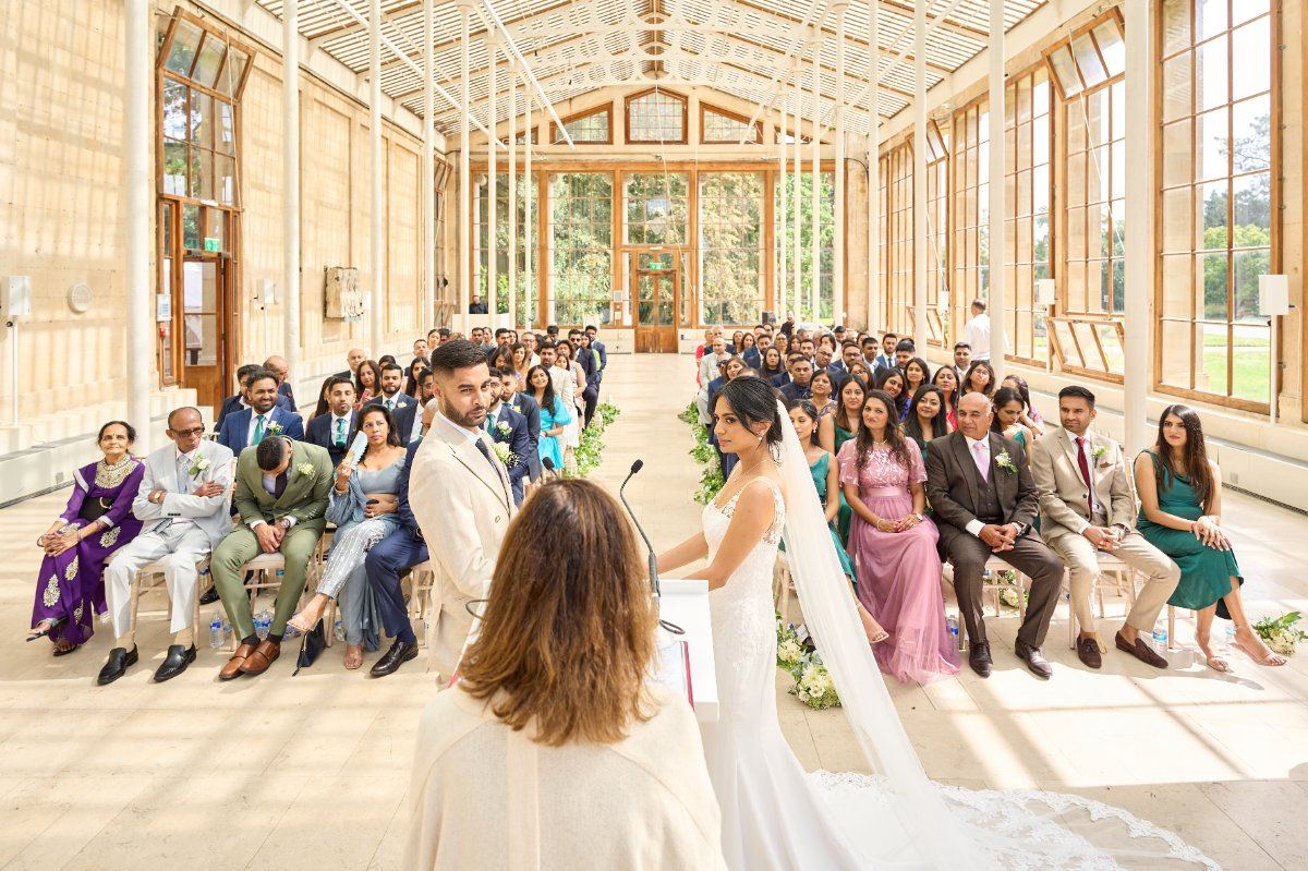 Krishna & Rishi wedding at Kew Gardens — Asian wedding photography by Heston Photo