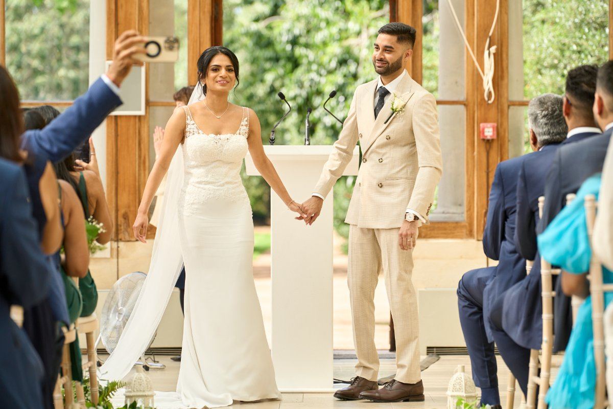 Krishna & Rishi wedding at Kew Gardens — Asian wedding photography by Heston Photo