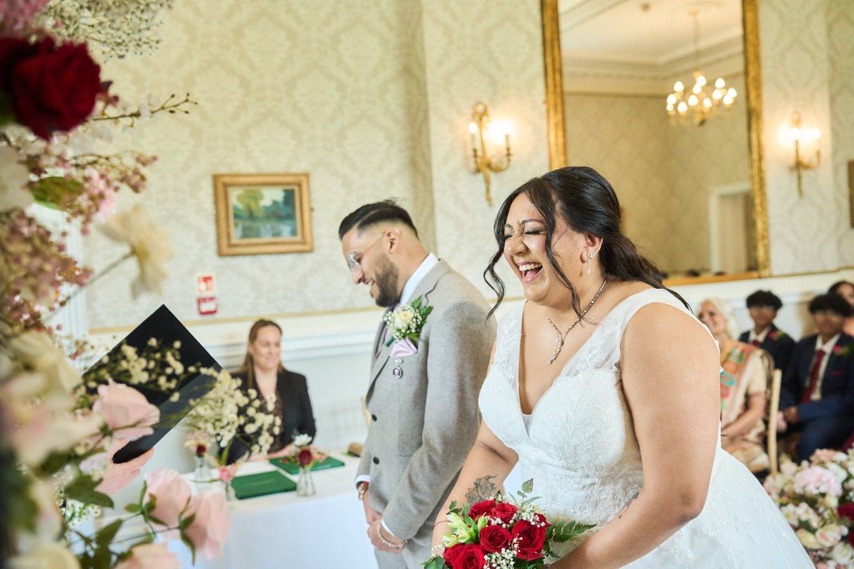 Pavan & Chandni wedding at Shendish Manor — Asian wedding photography by Heston Photo