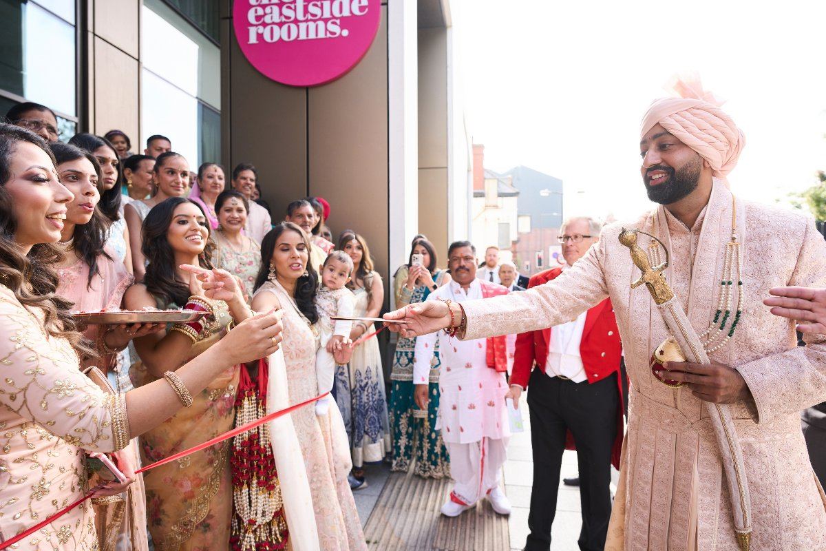 Raj & Priya wedding at East Side Rooms — Asian wedding photography by Heston Photo