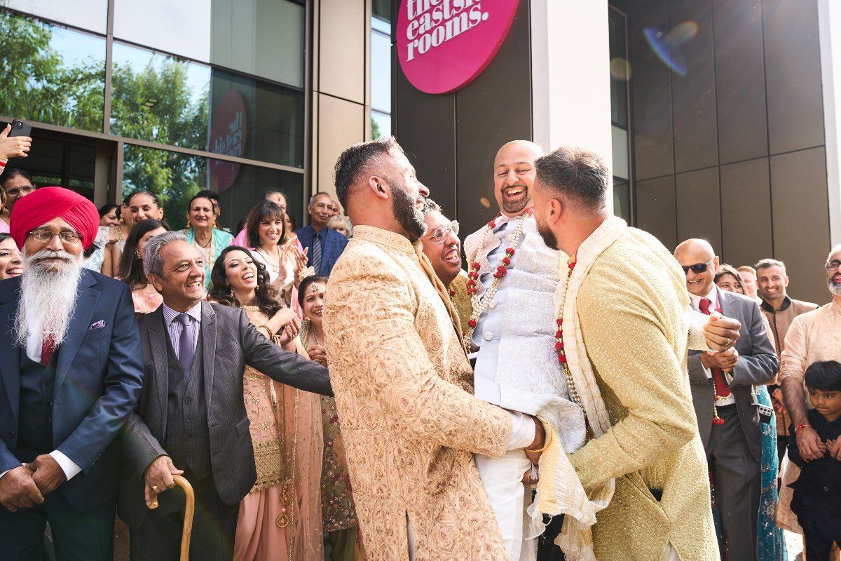 Raj & Priya wedding at East Side Rooms — Asian wedding photography by Heston Photo