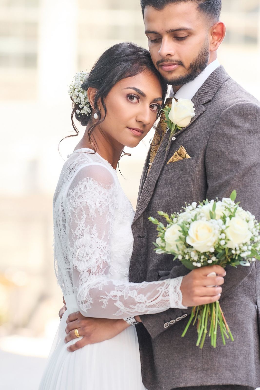 Roshni & Arjun wedding at Sattavis pattidar Centre — Asian wedding photography by Heston Photo