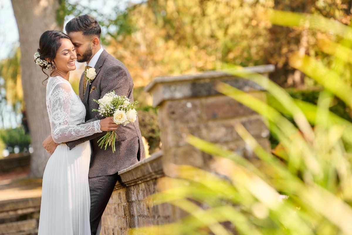 Roshni & Arjun wedding at Sattavis pattidar Centre — Asian wedding photography by Heston Photo