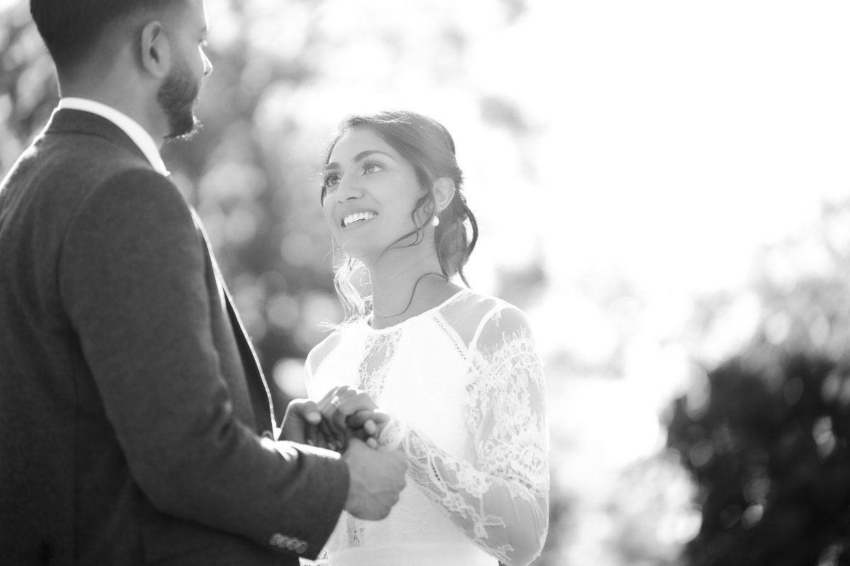 Roshni & Arjun wedding at Sattavis pattidar Centre — Asian wedding photography by Heston Photo