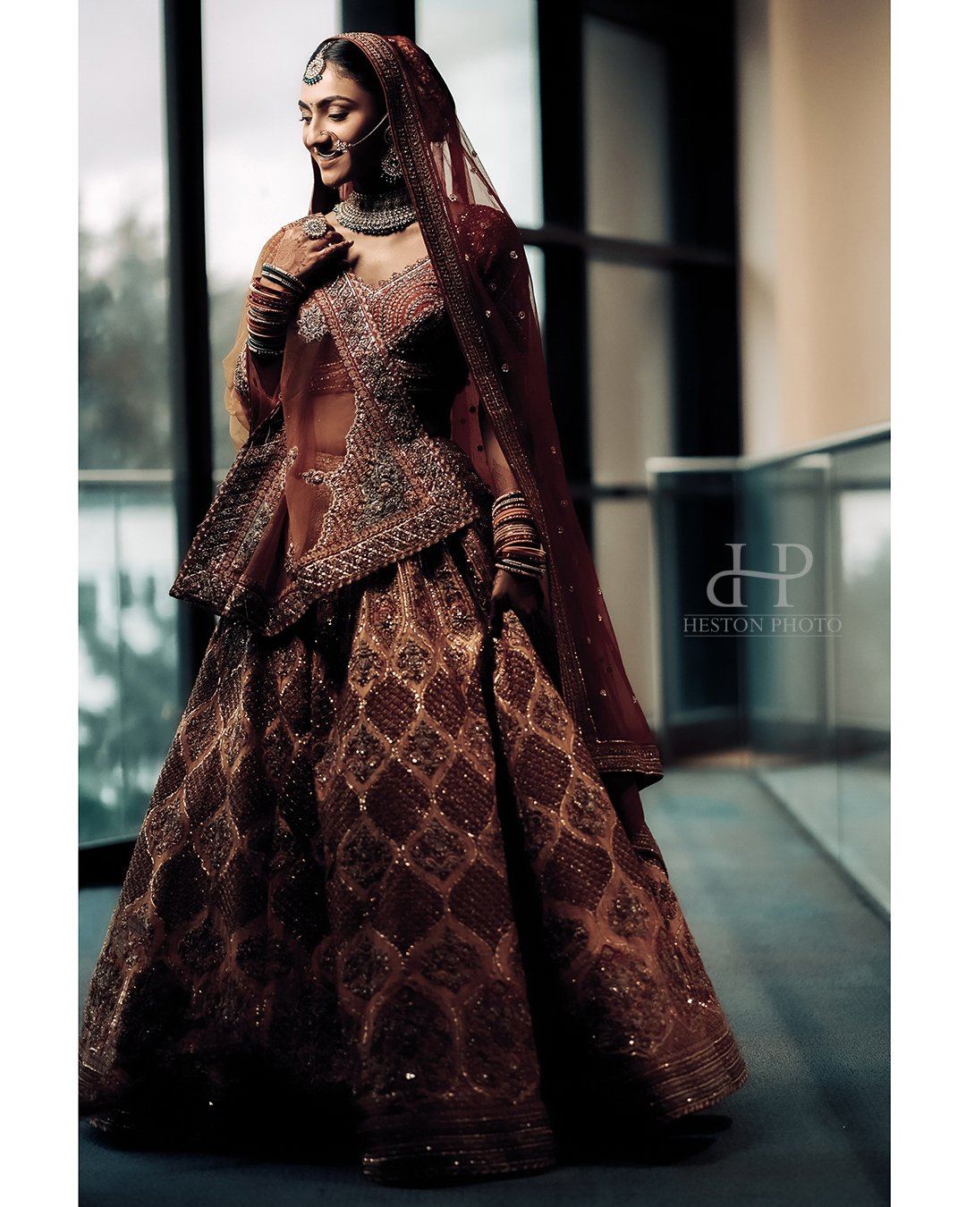 Roshni & Arjun wedding at Sattavis pattidar Centre — Asian wedding photography by Heston Photo