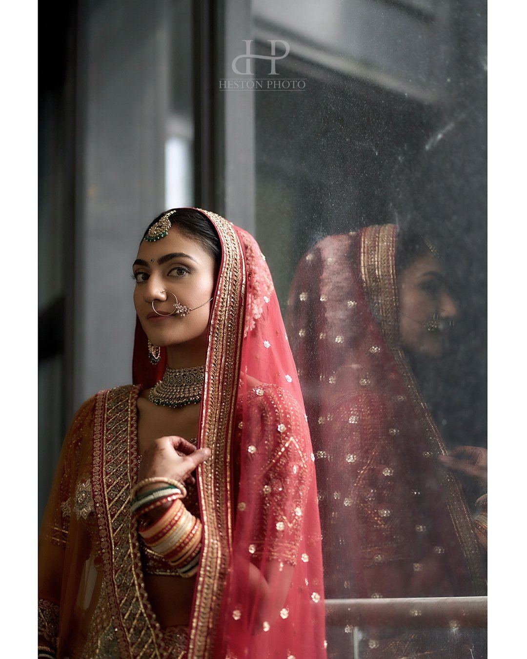 Roshni & Arjun wedding at Sattavis pattidar Centre — Asian wedding photography by Heston Photo