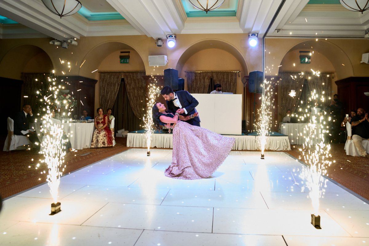 Shreeya & Hiral wedding at Cyprus — Asian wedding photography by Heston Photo