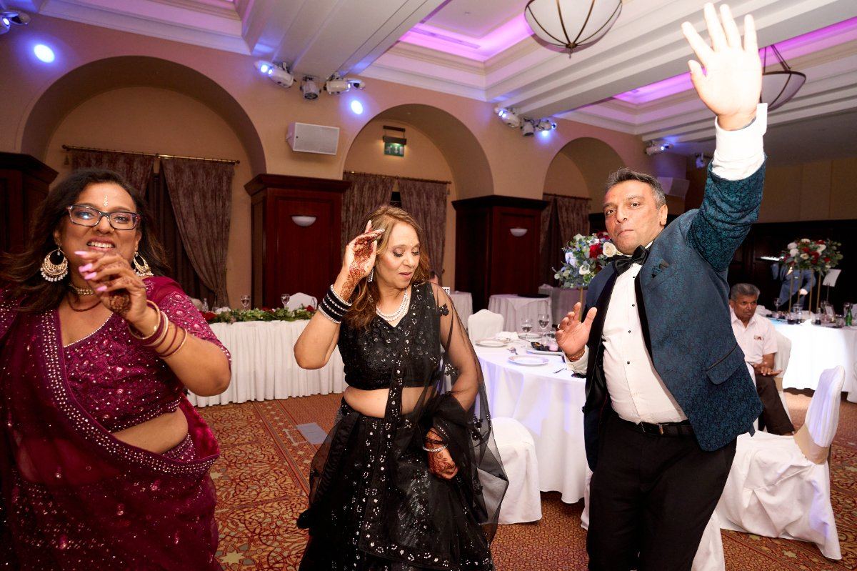 Shreeya & Hiral wedding at Cyprus — Asian wedding photography by Heston Photo
