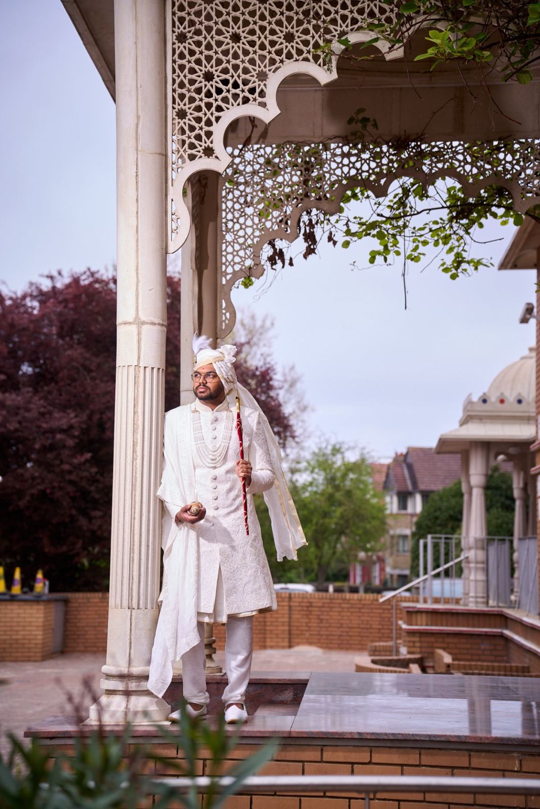 Vandna & Kiran wedding at Willesden temple — Asian wedding photography by Heston Photo