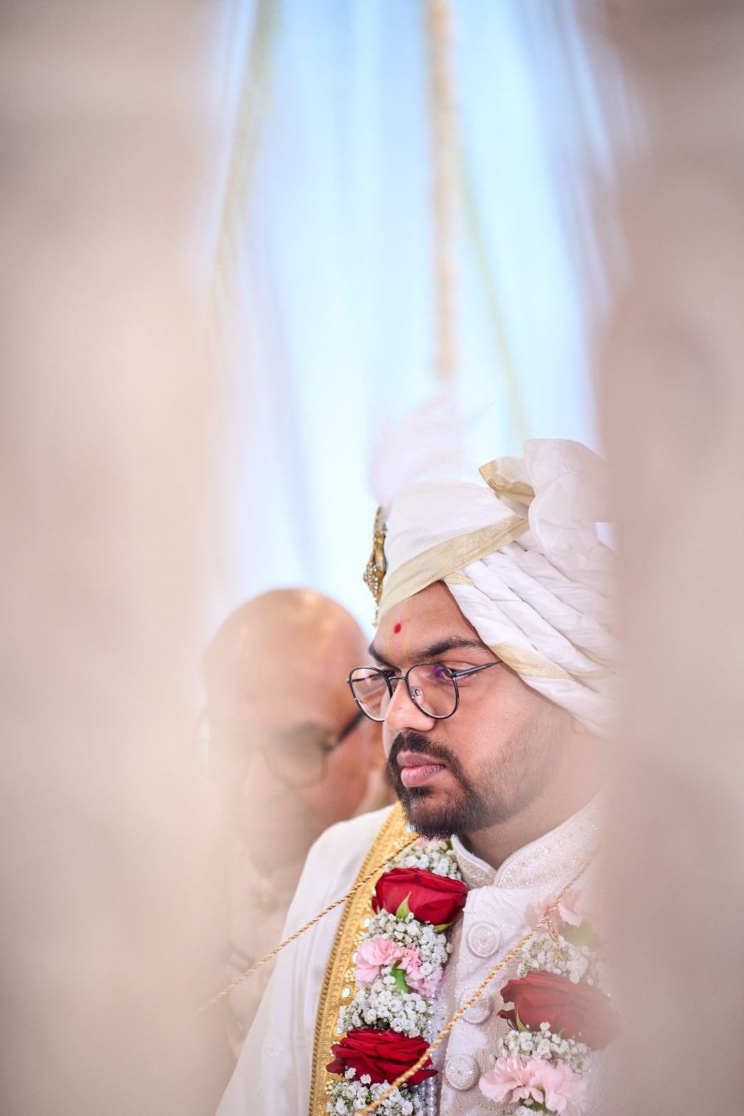 Vandna & Kiran wedding at Willesden temple — Asian wedding photography by Heston Photo