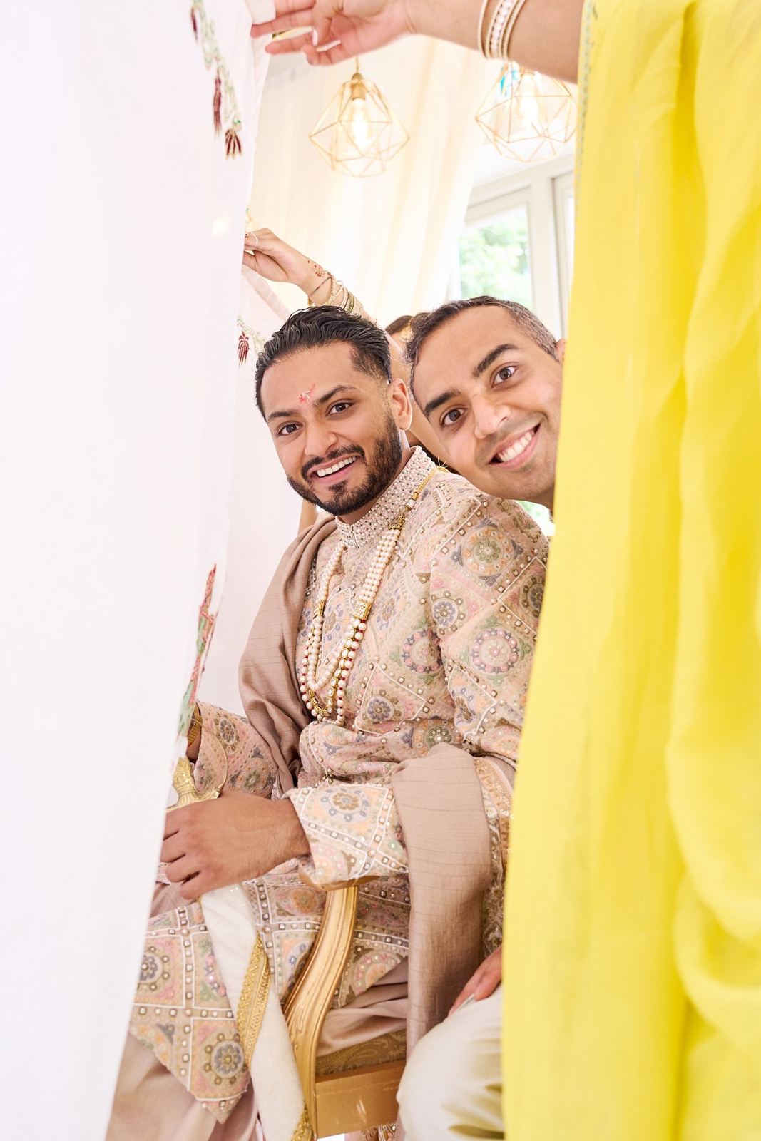 Vishal & Tulsi wedding at Offley Place — Asian wedding photography by Heston Photo