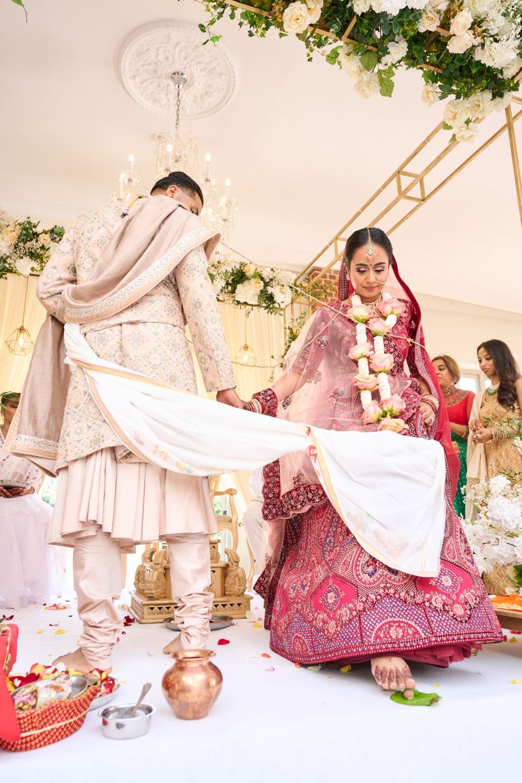Vishal & Tulsi wedding at Offley Place — Asian wedding photography by Heston Photo
