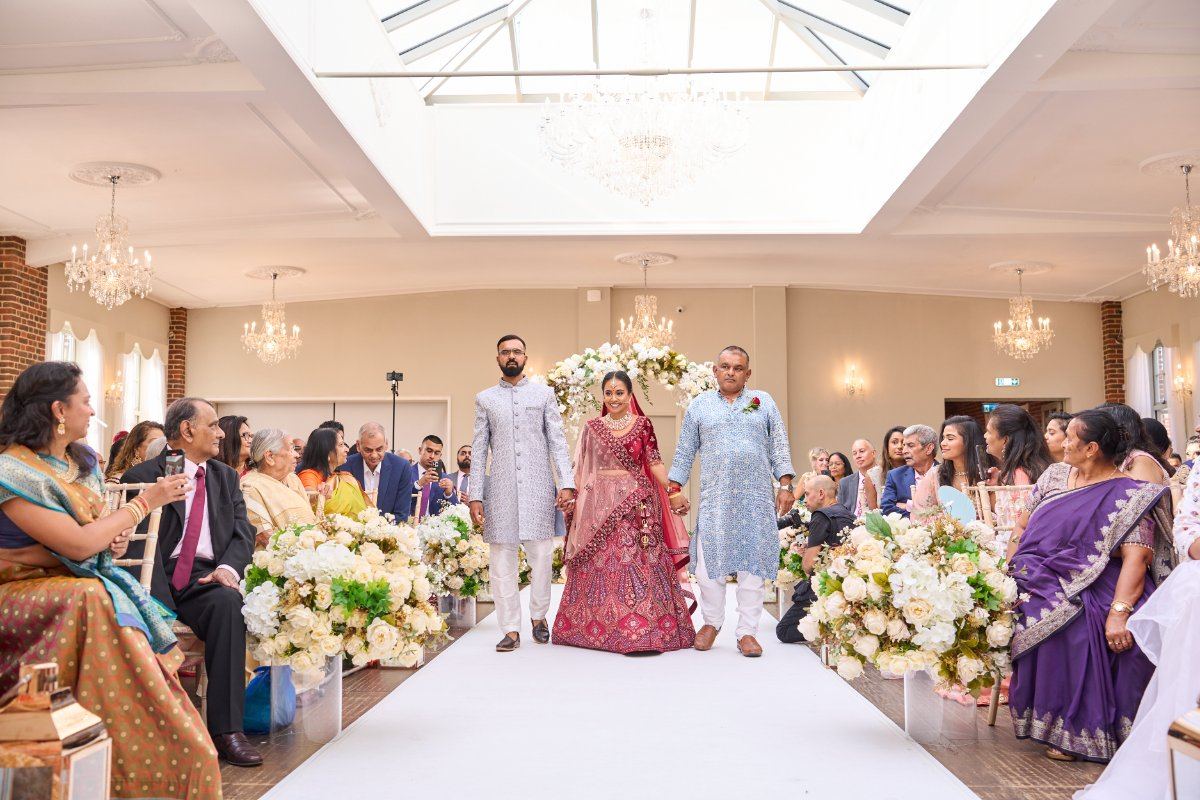 Vishal & Tulsi wedding at Offley Place — Asian wedding photography by Heston Photo